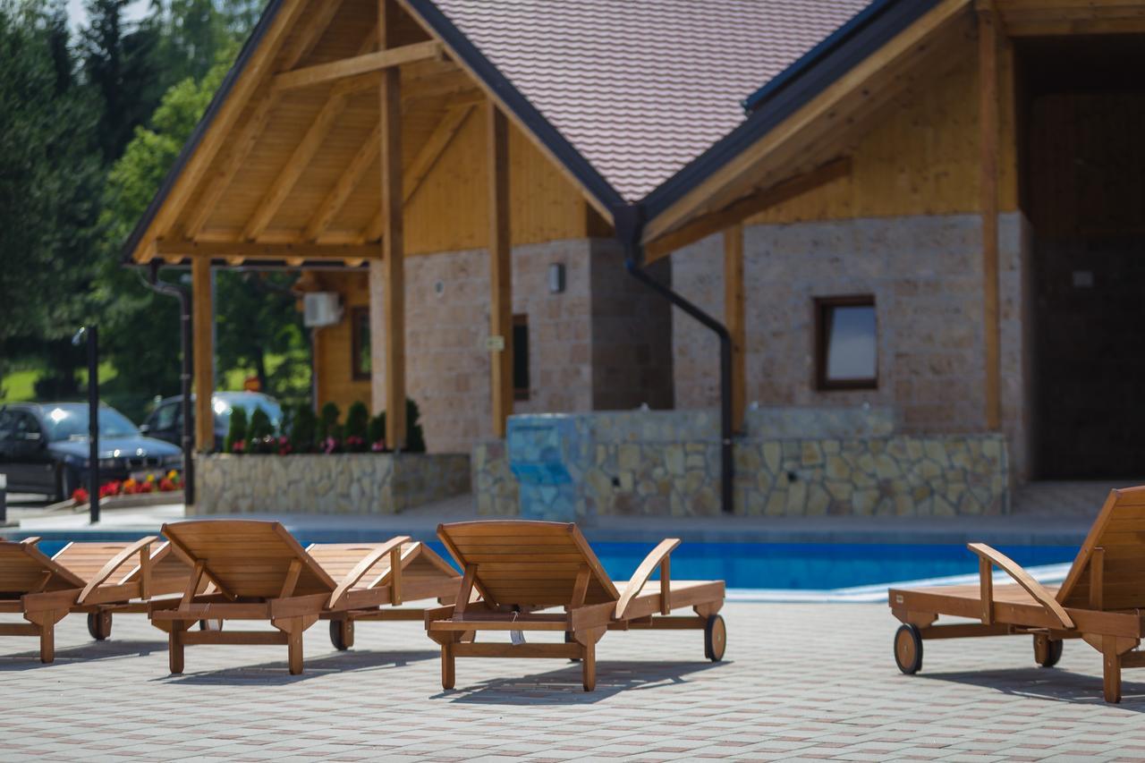 גרבובץ Holiday Park Macola מראה חיצוני תמונה