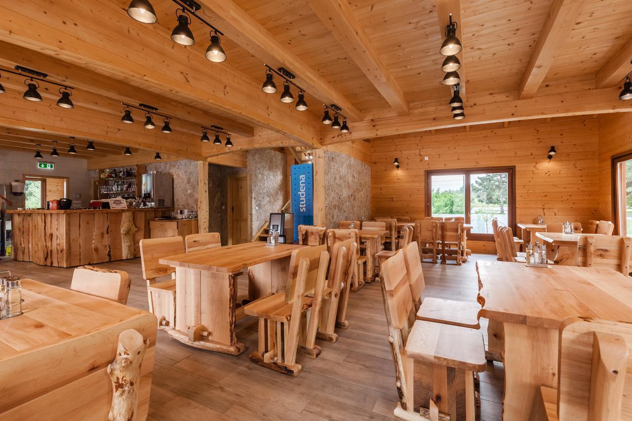 גרבובץ Holiday Park Macola מראה חיצוני תמונה
