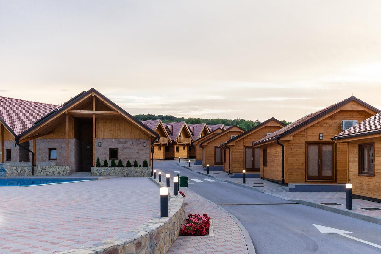 גרבובץ Holiday Park Macola מראה חיצוני תמונה